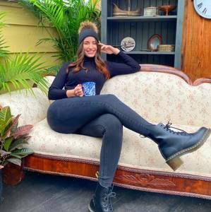 Meet your Posher, Melissa